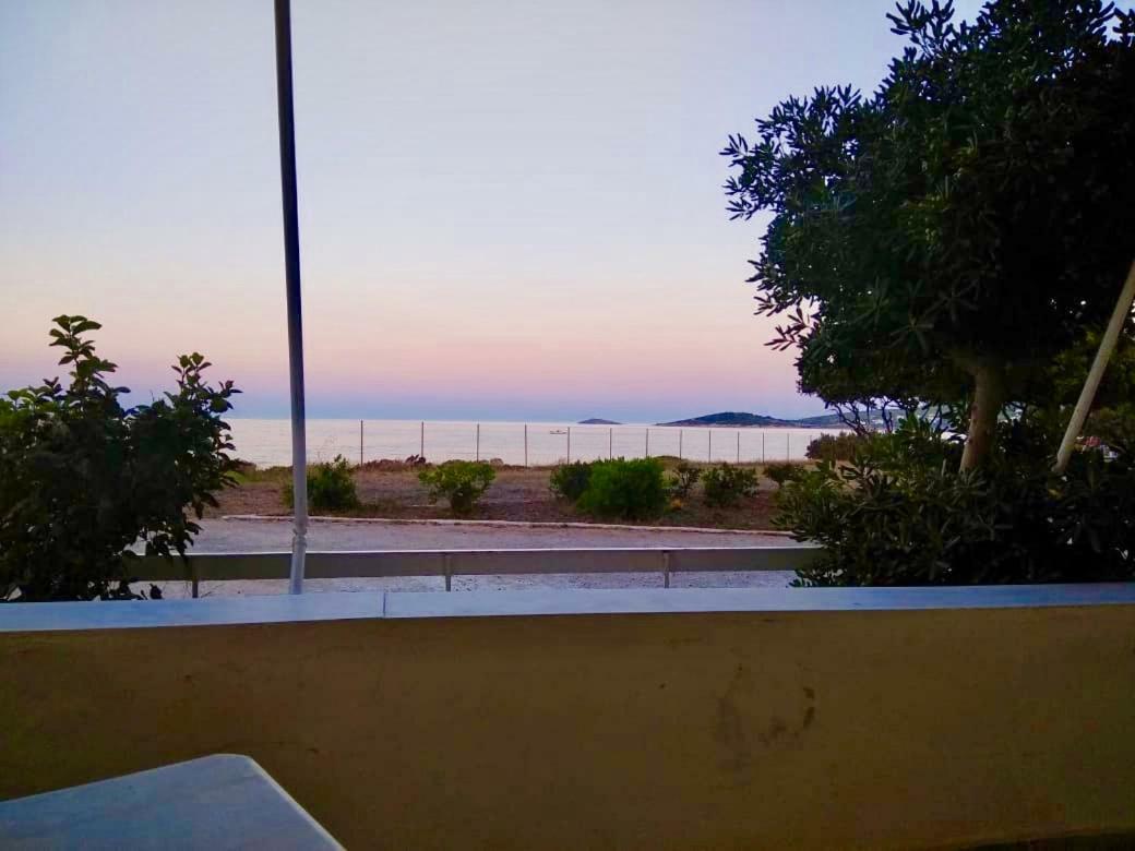 Vravrona Beach Apartments Artemida  Buitenkant foto